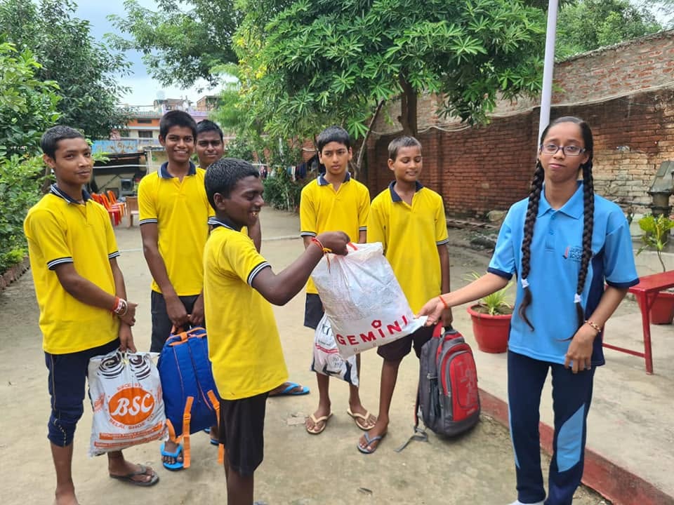 Students participating in learning beyond the classroom