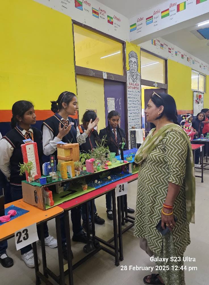 Students presenting a school project